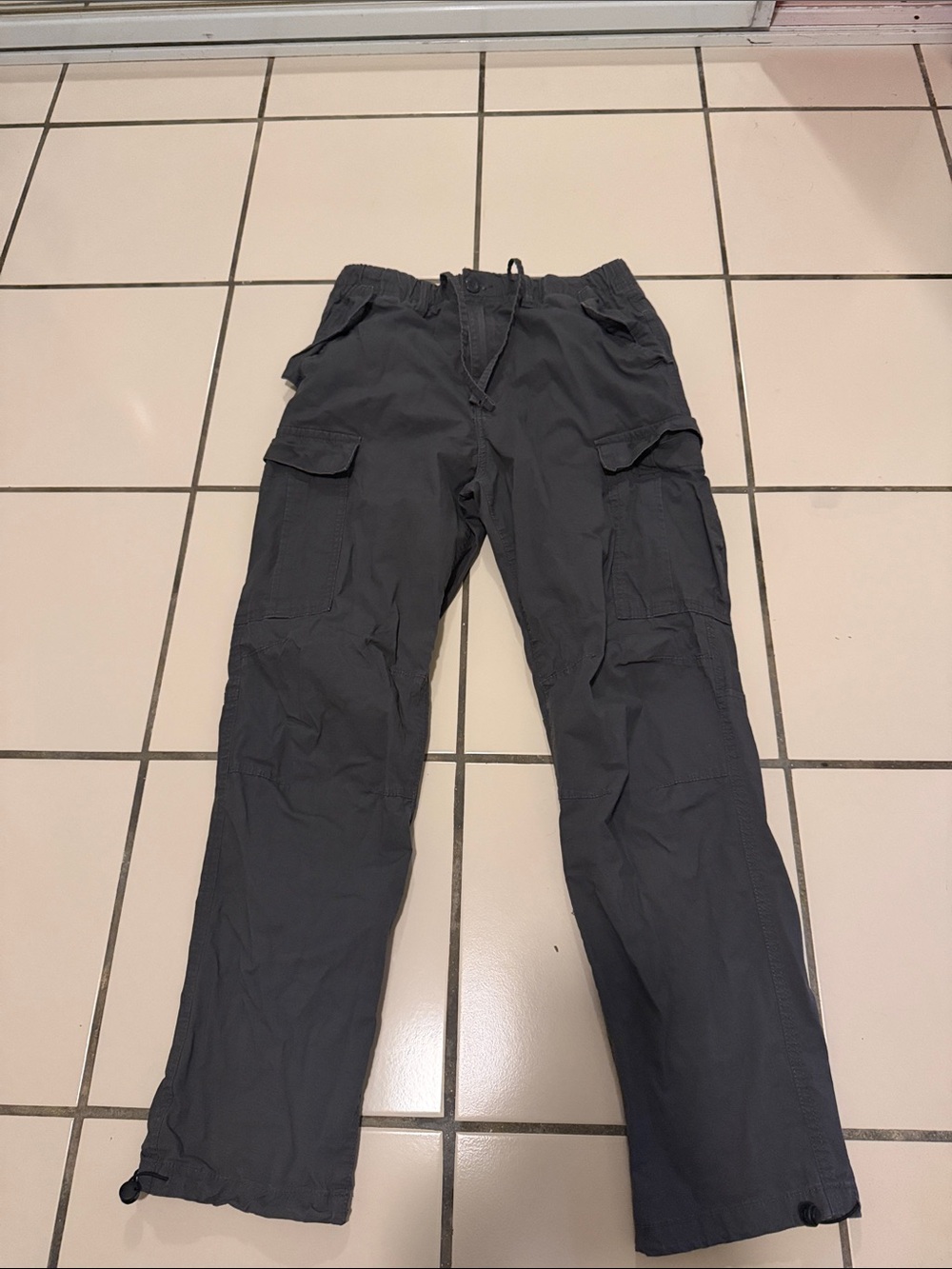 H&M Charcoal Gray Cargo Pants with Utility Pockets
